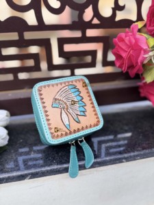 Estuche Compacto de Joyería de Cuero Genuino Personalizado al por Mayor, Estuche de Cuero Vintage Hecho a Mano en Color Turquesa, Porta Accesorios Étnicos - Product Image 1