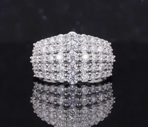 Anillo Unisex de Plata 925 con Diamantes Redondos en Racimo, Engaste Pavé, Estilo Corona de Lujo, Certificado IGI, para Fiesta - Product Image 4