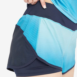 Shorts de sport respirants personnalisés de haute qualité pour femmes, avec poches, en Spandex/Polyester, taille élastique, pour la course, la gym et les activités sportives - Product Image 3