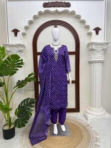 Ensemble salwar kameez brodé tendance avec dupatta pour mariage traditionnel indien pakistanais, tenue pour femme - Product Image 2