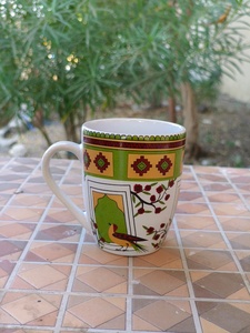 LIMITLESS HUNCH Classic Print Silk Screen Printed Modern <b>Ceramic</b> <b>Mug</b> Cartoon Design 350ml Capacity <b>Lid</b> Promotional Use Family - Product Image 4