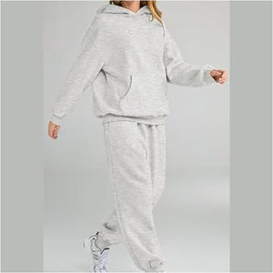 ชุดวอร์มผู้หญิงขายดี ทรงเข้ารูป ผลิตจากวัสดุคุณภาพดี ดีไซน์ใหม่ ราคาขายส่ง ชุดสองชิ้นขายาว - Product Image 4