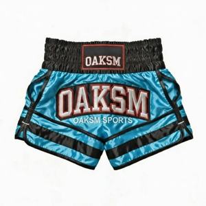 Pantalones Cortos de Muay Thai de Satén Negro Fluorescente Verde con Logotipo Personalizado OEM, Pantalones Cortos de Muay Thai de Satén Personalizados - Product Image 6