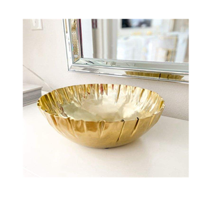 Bol de service décoratif en aluminium doré embossé fait main, écologique, pour la maison, la cuisine, la table à manger, les fêtes et les mariages - Product Image 6