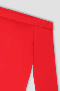 Camiseta Corta Roja de Moda para Mujer, Hecha en Pakistán con el Mejor Material, Estilo Desenfadado, Camiseta para Mujer en Venta en Línea - Product Image 4