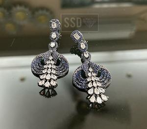 ต่างหูทรงหยดน้ำประดับเพชรซีกอนชุบเงินคุณภาพพรีเมียมสวยงามสำหรับผู้หญิง คอลเลคชั่นสำหรับงานเลี้ยงตอนเย็น - Product Image 5