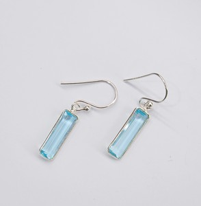 Pendientes Largos de Plata 925 con Topacio Azul, Antideslustre, Ligeros, Fabricados en India - Product Image 5