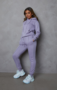 Conjunto Deportivo de 2 Piezas para Mujer, Sudadera con Capucha Morada y Pantalones Deportivos de Felpa, Ropa Casual para Estar en Casa - Product Image 4