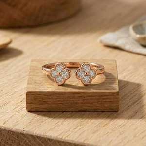 Anillo de compromiso ajustable de oro macizo de 10k, 14k, 18k con diamante redondo brillante cultivado en laboratorio VVS1 color E, diseño de flor de trébol de la suerte para mujer - Product Image 2