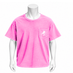 เสื้อยืดสีชมพูสดแบบวินเทจ ทรงโอเวอร์ไซส์ ผ้าคอตตอนฟอกสี แขนสั้น มีกระเป๋าหน้าอก สไตล์ลำลองแนวสตรีทแวร์ - Product Image 1