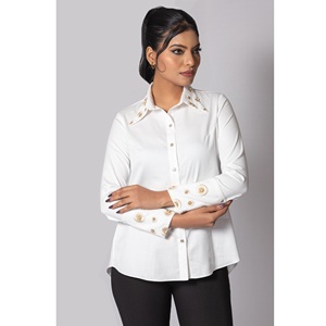 Camisa SOLENE de satén de algodón blanco, premium y elegante para mujer, muy cómoda de llevar en todas las ocasiones - Product Image 1