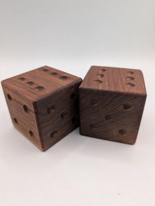 Blocs de dés en bois massif avec points numérotés pour jeux de table et accessoires de jeux de société - Product Image 4