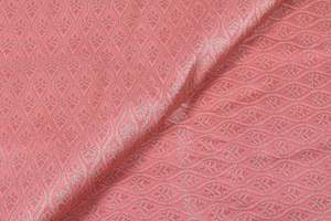 Tela de Brocado Floral de Lujo, Material Suave y Brillante para Vestidos de Diseñador, Ropa de Boda y Decoración Artesanal - Product Image 4