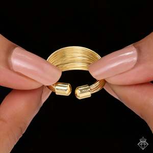 Bague multi-fils dorée anti-ternissement à taille réglable par PRAO Accessoire de bijoux à la mode - Product Image 1