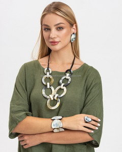 Moderne Vintage Rustique Corne Collier Perle Diamant Corde Chaîne Religieux Style Serrure Motif Style Classique Chaînes De Mode Parties - Product Image 3