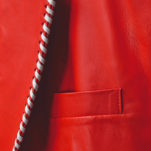Blazer en cuir véritable rouge pour homme, veste décontractée à un bouton avec bordure blanche - Product Image 6