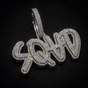 จี้ห้อยคอฮิปฮอปทันสมัยชุบโรเดียมพร้อมตัวอักษรชื่อสั่งทำประดับโมอิสซาไนต์ เงินแท้ 925 - Product Image 2