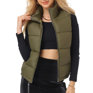 Chaleco Acolchado sin Mangas para Mujer - Cuello Alto y Bolsillos con Cremallera para Mantener el Calor y Estilo Durante Toda la Temporada - Servicio al por Mayor - Product Image 4