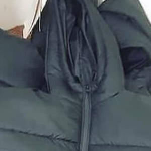 Blouson matelassé épais pour homme avec capuche, chaud et décontracté pour l'hiver, idéal pour l'extérieur, col montant - Product Image 2