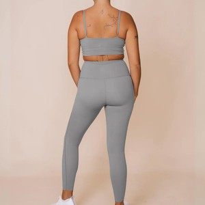 Custom Made Women's Workout Yoga Set Wholesale Durable Material Plus Size Gym Fitness Sportswear with Front Logo Placement - Product Image 2