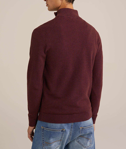 Pull en laine tricoté épais personnalisé ODM pour homme, style décontracté et classique en mérinos doux - Product Image 3