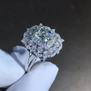 Bague de fiançailles en diamant Moissanite VVS de qualité supérieure, bijoux fins de luxe pour proposition de mariage, promesse, anniversaire, occasion spéciale - Product Image 3