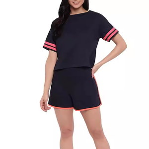 Conjunto de Pantalones Cortos para Mujer, Cómodo Conjunto de Verano de Algodón, Top y Pantalones Cortos a Juego, Ropa Casual Moderna - Product Image 1