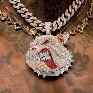 Pendentif personnalisé en forme de bouledogue 3D en moissanite plaqué rhodium avec argent 925, bijoux fins, pendentifs et breloques - Product Image 2