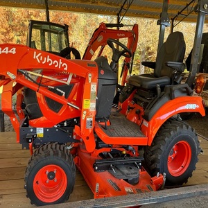 Tracteur Kubota BX2680 avec des performances efficaces, une construction durable, une utilisation confortable et un prix compétitif. - Product Image 3