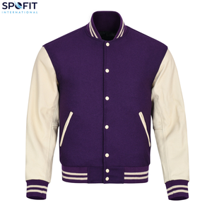 เสื้อแจ็คเก็ตวาร์ซิตี้แบบกำหนดเองสำหรับผู้ชาย ตัวเสื้อทำจากผ้าขนสัตว์ แขนเสื้อทำจากหนัง พร้อมป้ายปักลาย  แจ็คเก็ตเบสบอลแบบ Letterman ผ้าแคนวาสสำหรับผู้ชาย - Product Image 4