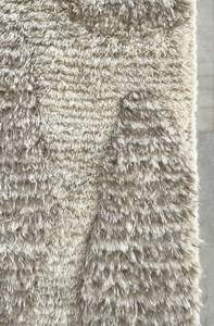 Tapis marocain noué à la main, épais et texturé, fabriqué avec du fil naturel non teint, pour intérieurs de luxe, 100% laine, prix usine. - Product Image 4