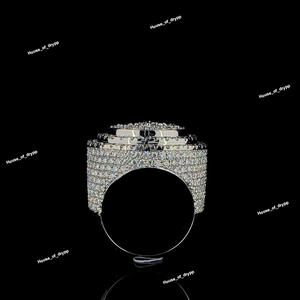 Anillo elegante de plata 925 con halo redondo y diamantes de moissanita de corte brillante, diseño de doble fila con incrustaciones de diamantes, para unisex. - Product Image 2