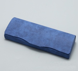 กล่องใส่แว่นตาหนังกลับ PU ทรงสี่เหลี่ยมแม่เหล็ก RTS Fashion Designs สำหรับผู้ชายและผู้หญิง กำลังเป็นที่นิยมในปี 2026 - Product Image 3