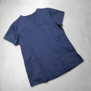 เสื้อสครับสีน้ำเงินกรมท่าสำหรับผู้หญิง คอวี แบบเรียบ ไม่มีลาย สำหรับพยาบาลและบุคลากรทางการแพทย์ ไซส์ S-2XL - Product Image 5