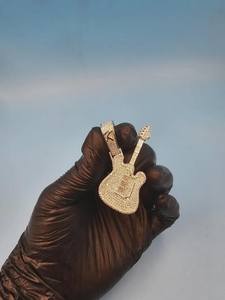 Pendentif Guitare Personnalisé en Moissanite Sertie, Plaqué Or Rose Argent 925, Style Hip Hop Rapper, Testeur de Diamant Inclus - Product Image 6