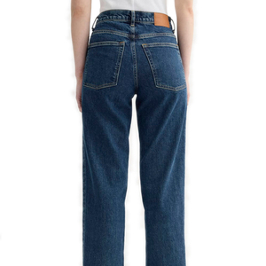 Jean en denim ultra-doux et respirant pour femme, brodé, tissu de qualité supérieure, séchage rapide, couleur unie, décontracté, tendance, coupe évasée, taille haute - Product Image 2