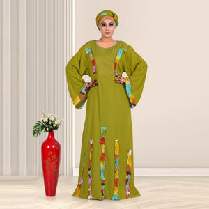 Kaftan en rayonne avec encolure brodée et manches évasées à appliques texturées, couleur unie, longueur ras du sol, tenue modeste pour la prière de l'Aïd et du Ramadan - Product Image 1