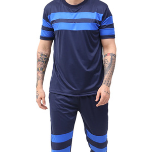 Ensemble de survêtement d'été pour homme en coton 100% de haute qualité, léger, respirant, séchage rapide, logo personnalisable, couleur personnalisable - Product Image 3