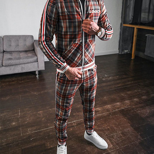 Ensemble de sport thermique haut de gamme pour hommes, en matériaux avancés, tenue de fitness complète, fournisseur mondial - Product Image 3