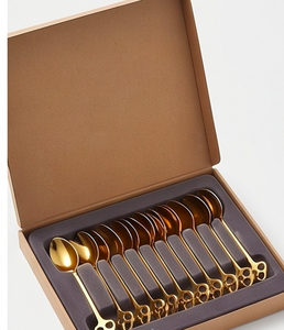 Cuillères à thé en acier inoxydable doré, design élégant en forme de patte, finition polie miroir, ensemble de couverts pour mariage. - Product Image 6