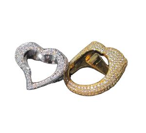 แหวนเพชรโมอิสทรงกลมสีขาวแหวนรูปหัวใจสีเงินสเตอร์ลิง - Product Image 1