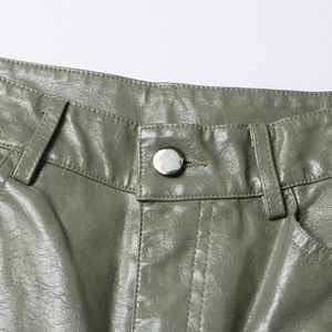 Pantalon large en similicuir pour homme, style baggy, taille à cordon, design tendance, streetwear moderne, tenue décontractée - Product Image 3