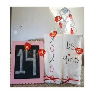 75x37cm Xoxo Be Mine Brodé Saint Valentin Spécial pour Adultes Cuisine Microfibre Absorbant Séchage Rapide Torchons Sur Mesure - Product Image 1