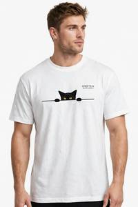 ONETEN APPAREL เสื้อยืดแขนสั้นผู้ชายสีขาวลายกราฟิกแมวดำน่ารัก - Product Image 4