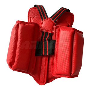 Protector de pecho para boxeo en oferta, con acolchado contorneado y construcción ventilada para práctica de boxeo. - Product Image 2