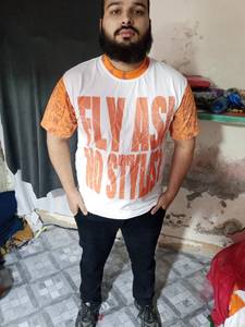 Camiseta de Algodón para Hombre con Diseño de Diamantes de Imitación, Impresión de Logotipo Personalizada, Corte Regular, Tendencia Actual - Product Image 3