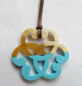 Collar y Brazaletes de Moda Hechos a Mano para Mujer, Diseño Elegante de Resina y Cuerno Natural para Fiestas, Exportados por Falak World Export - Product Image 2