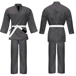 Uniforme de karaté durable 100% coton pour hommes avec un design confortable et respirant, options personnalisables - Product Image 1