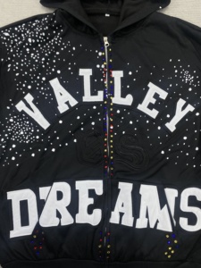 Sweat-shirt à capuche zippé noir pour homme Valley Dream en molleton French Terry coupe-vent avec motif à pois en strass, style streetwear oversize pour l'automne - Product Image 3