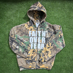 Sudadera con Capucha y Cremallera de Camuflaje Faith Over Fear para Hombre, Corte Regular, Informal, para Caza y Actividades al Aire Libre, Diseño Estampado, Ropa de Otoño - Product Image 2